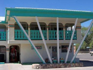 Travelodge By Wyndham Las Vegas Nm Exterior foto